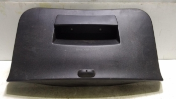 Обшивка крышки багажника на Рено Сандеро 1 поколение 8200732412