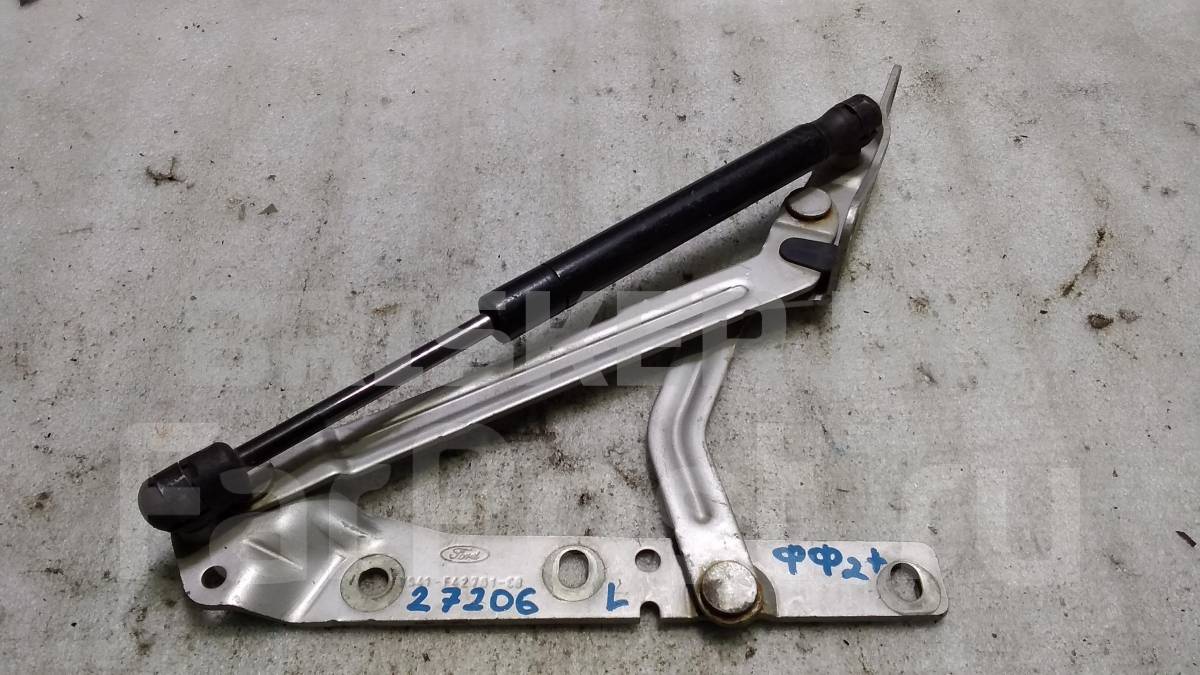 Петля багажника левая на Форд Фокус 2 поколение рестайлинг