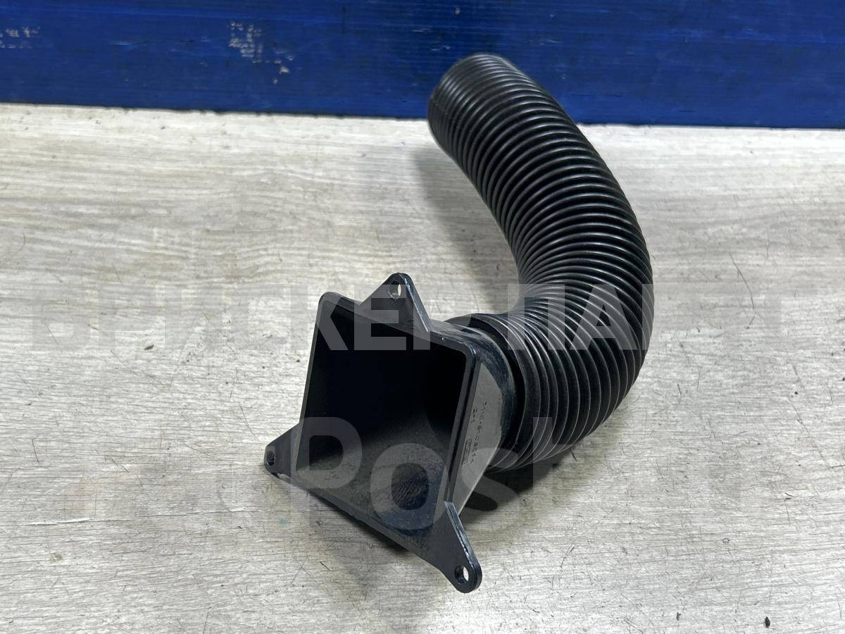 Воздуховод правый в торпедо на ГАЗ Волга 3110