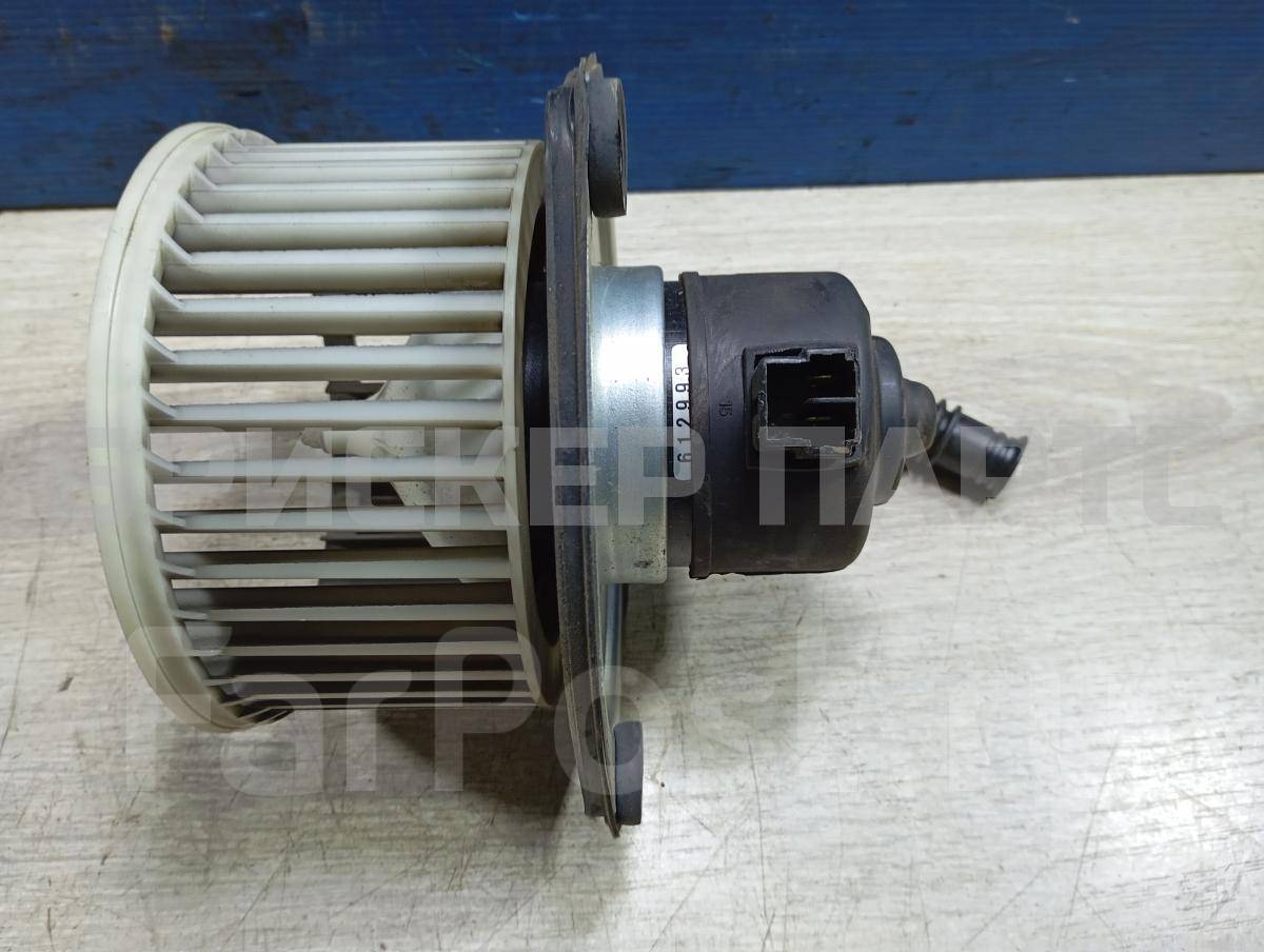 Моторчик печки (вентилятор, мотор, двигатель отопителя) для Дэу Леганза 1 поколение V100