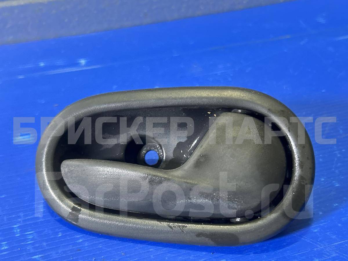 Ручка открывания двери задней правой (внутренняя) для Рено Сандеро 2 поколение 826721919R