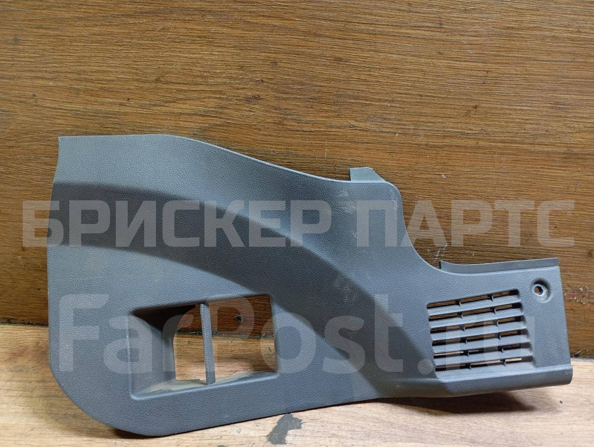 Облицовка стойки (накладка) центральной, средней левой на ВАЗ Лада Приора 2170, 2171, 2172 21705109463