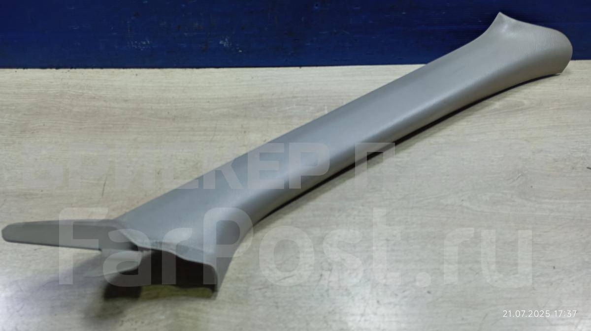 Накладка стойки (облицовка) лобового стекла правая на Субару Импреза 2 поколение (GG,GD /G11) 94010EE000