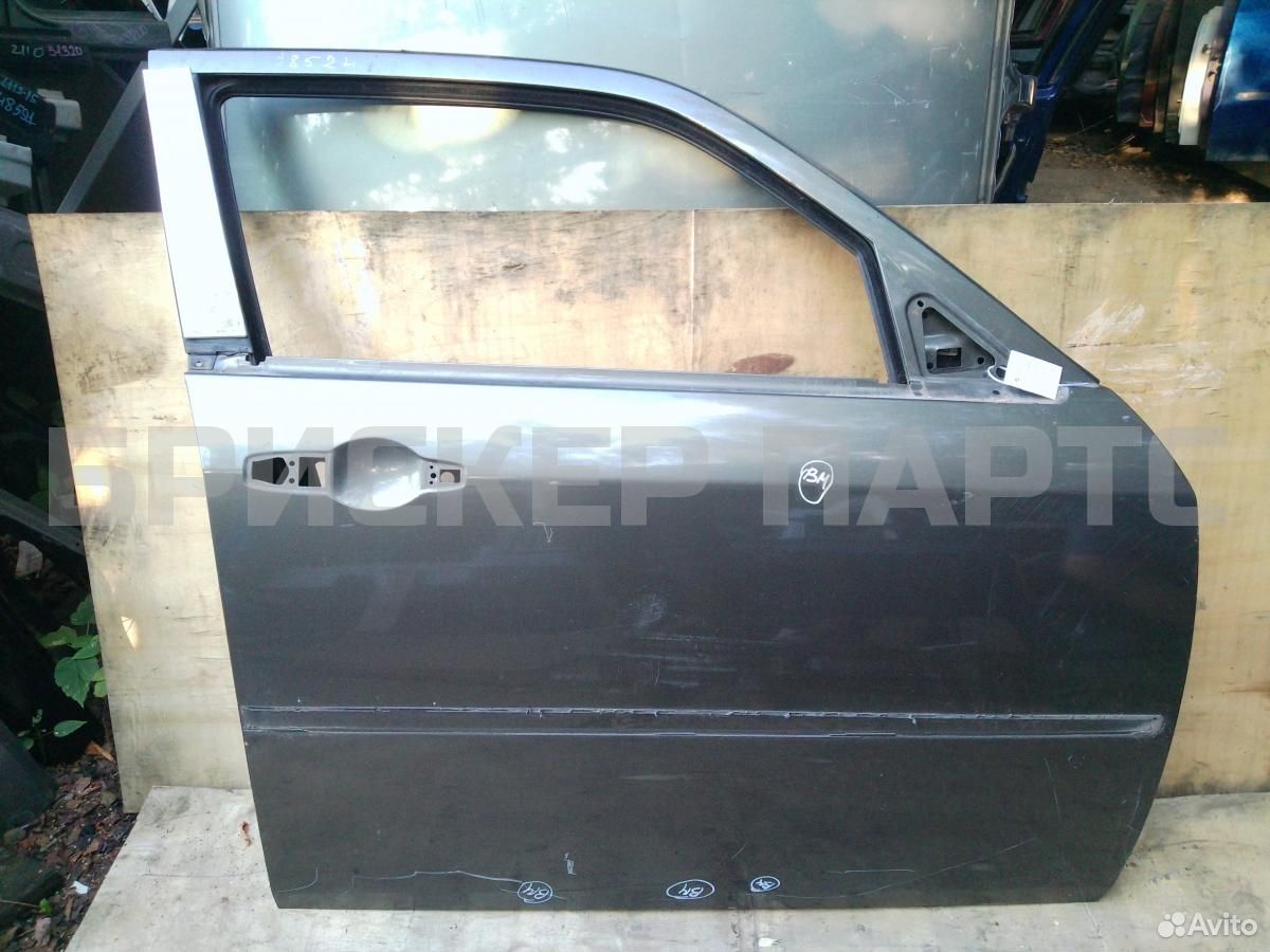 Дверь передняя правая пассажирская (пассажира) для Крайслер 300C 1 поколение (LX, LE )