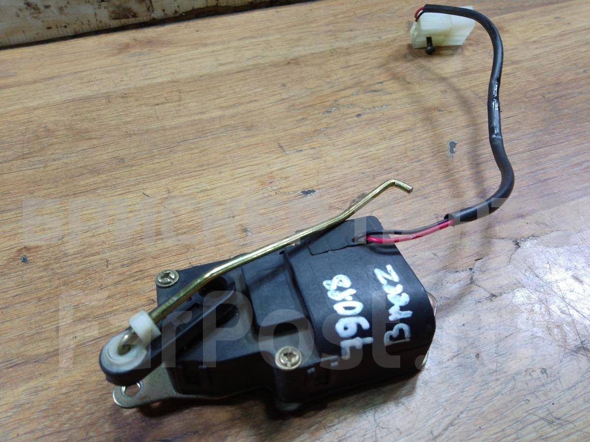 Моторчик (сервопривод печки) заслонки отопителя для Лифан Бриз 1 поколение LAX8100150F1