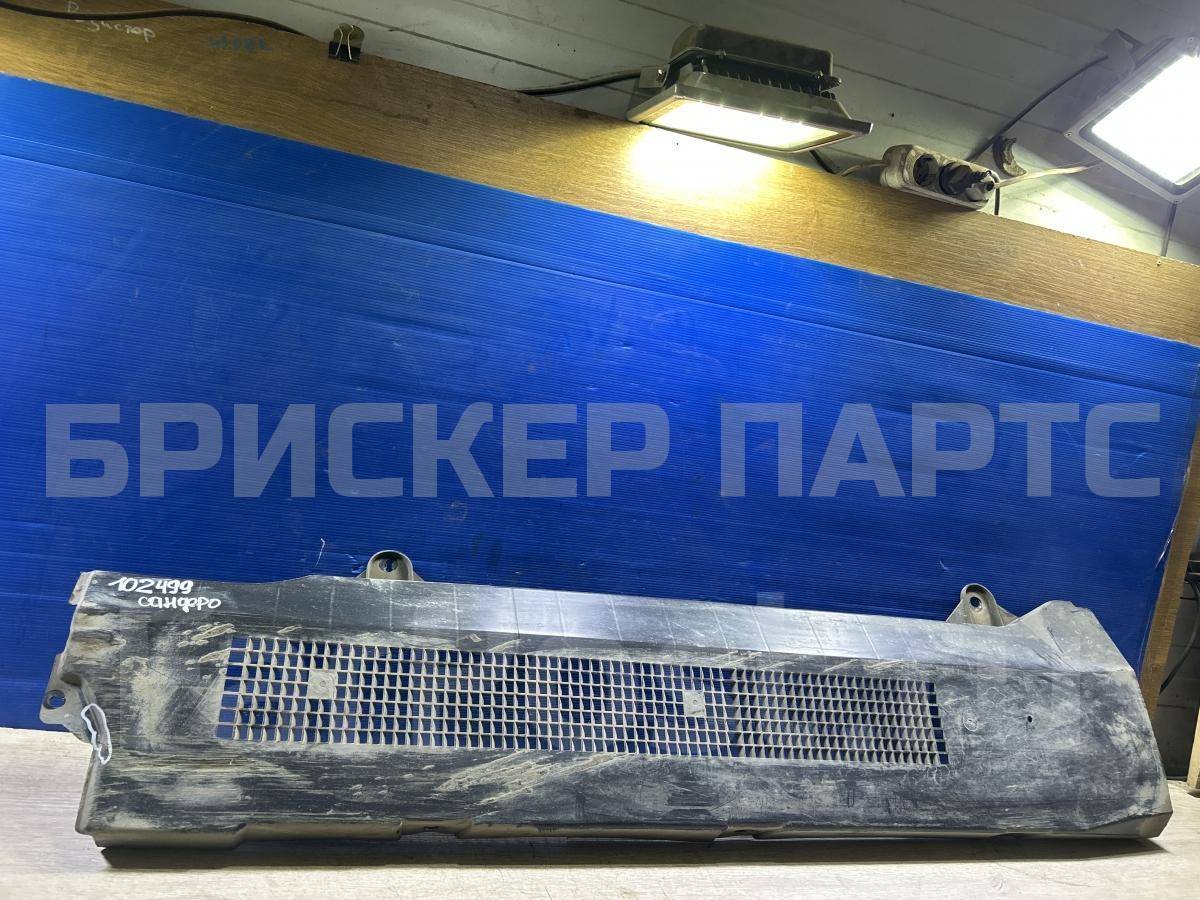 Защита дна правая на Рено Сандеро 1 поколение 462658120R