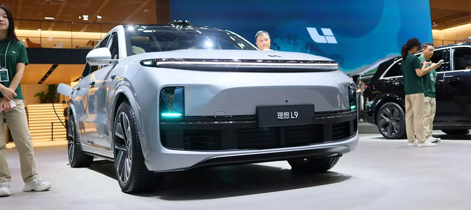 Россияне узнали страшный секрет китайского премиума: теперь их пытаются распродать за копейки