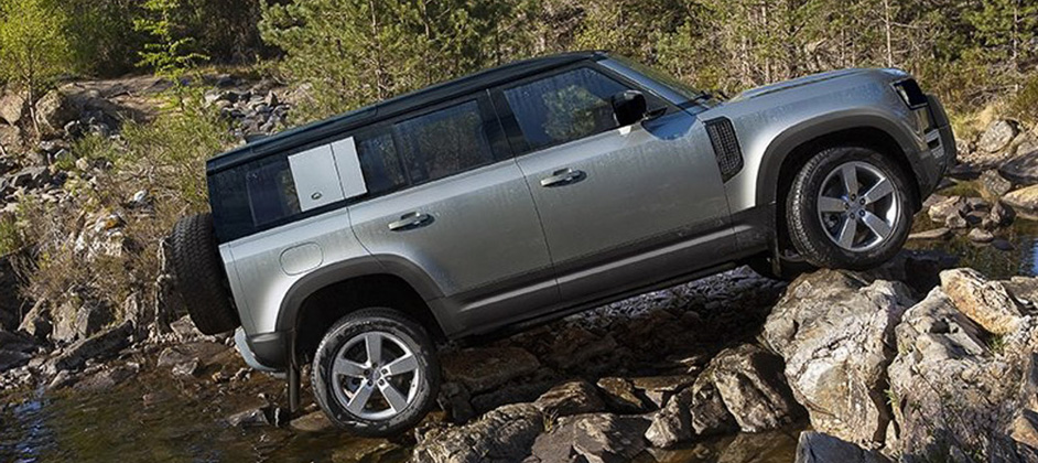 Land Rover планирует выпустить недорогой внедорожник в стиле Defender