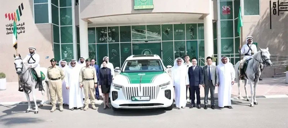 Полиция Дубая получила электрический китайский кроссовер Hongqi E-HS9