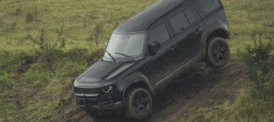 В сети показали испытания нового Land Rover Defender