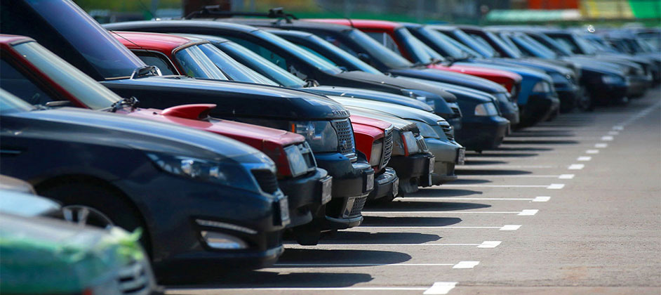 Гражданам в РФ разъяснили, каким автомобилем оптимально владеть в кризис Гражданам в РФ разъяснили, каким автомобилем оптимально владеть в кризис