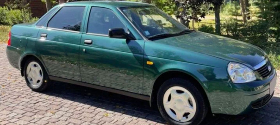 Седан Lada Priora прошел 1 млн километров. Автомобиль сняли на фото Седан Lada Priora прошел 1 млн километров. Автомобиль сняли на фото