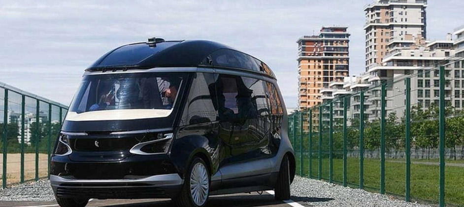 КАМАЗ представил продвинутый беспилотный электробус.