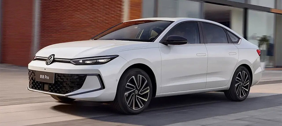 От 1,5 млн рублей: в России начались продажи новых Volkswagen Lavida Pro