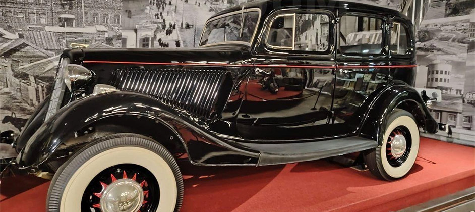 В Новосибирске продают отреставрированный «ГАЗ-М1» за 9,5 миллиона рублей