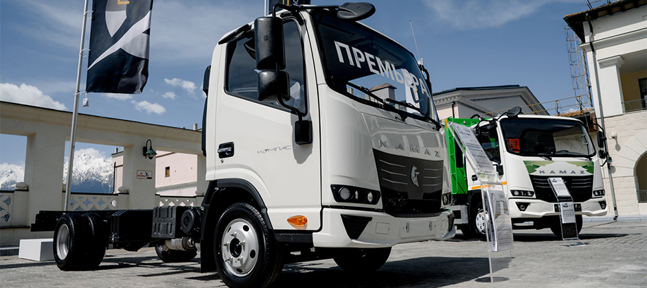 Российский грузовик КОМПАС 5 представили официально