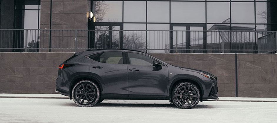 Lexus прекратил продажи кроссовера NX нового поколения Lexus прекратил продажи кроссовера NX нового поколения