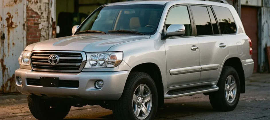 Land Cruiser с пробегом 30 км выставили на продажу: сколько просят за авто