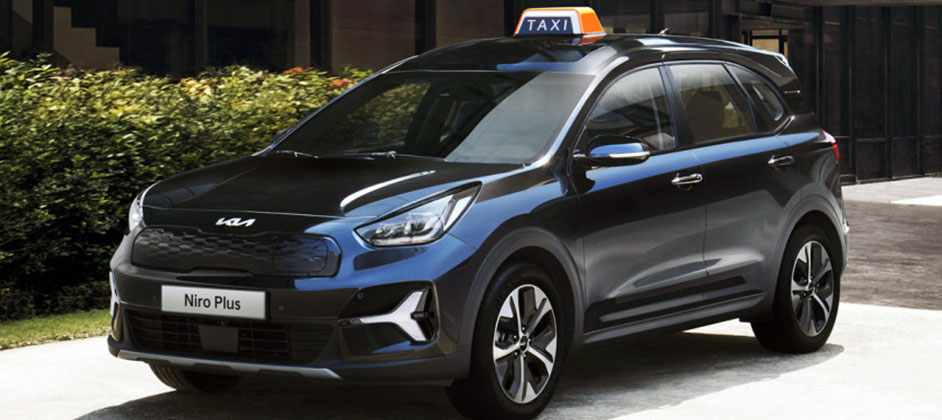 Для такси подготовлена модель Kia Niro Plus с высокой крышей Для такси подготовлена модель Kia Niro Plus с высокой крышей
