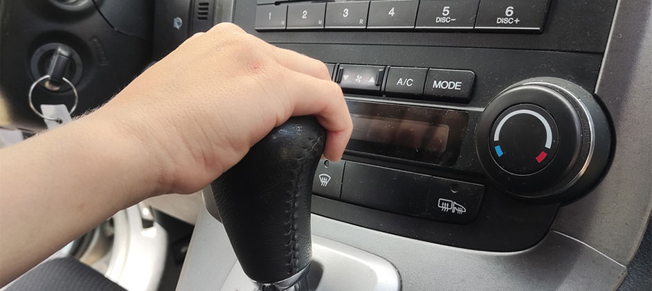 Россияне предпочитают путешествовать на авто вместо самолётов и поездов Россияне предпочитают путешествовать на авто вместо самолётов и поездов