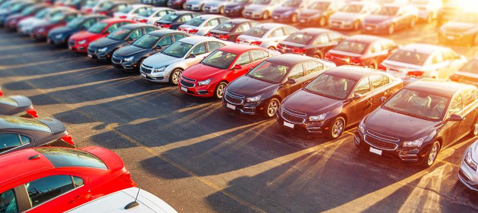 В России продолжает расти спрос на автомобили с пробегом В России продолжает расти спрос на автомобили с пробегом