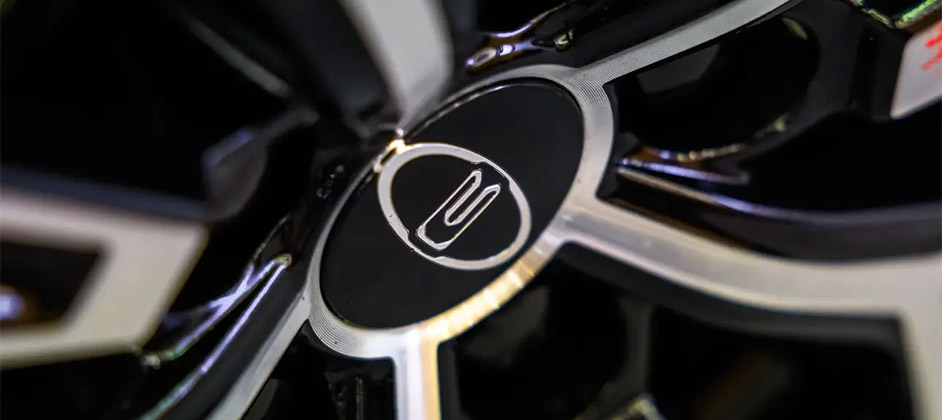 Купить авто онлайн стало проще: «М.Видео» запустила продажи Lada и «Москвич»