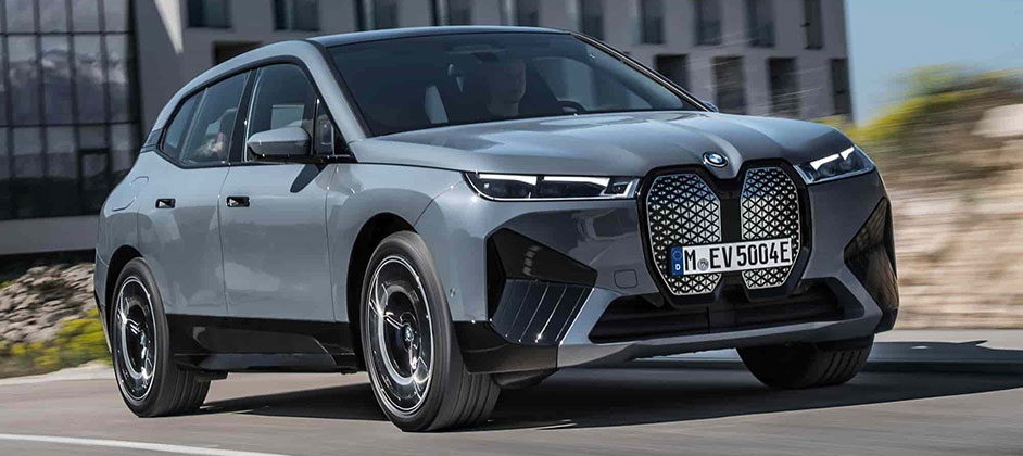 Перегонщики начали предлагать в России кроссоверы BMW iX: известна их цена Перегонщики начали предлагать в России кроссоверы BMW iX: известна их цена