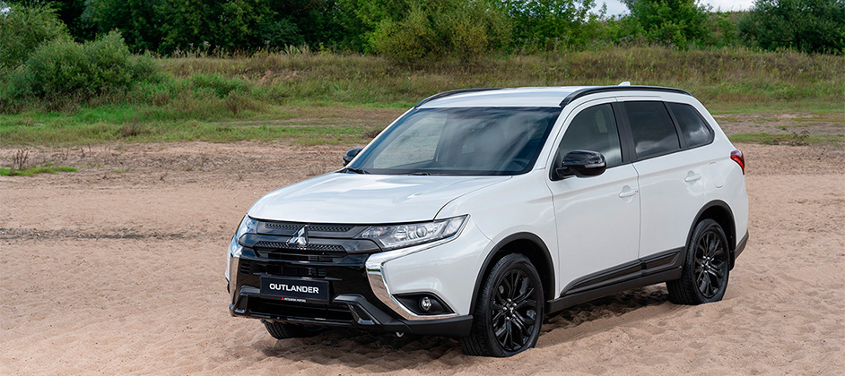 Черная спецверсия Mitsubishi Outlander поступит в продажу 1 сентября