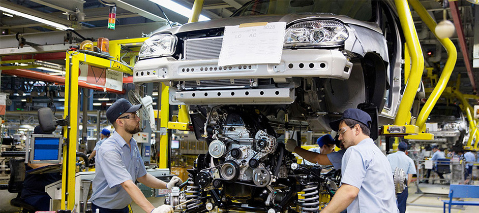 АвтоВАЗ вернул «Ниву»: как и зачем компания выкупила завод у GM
