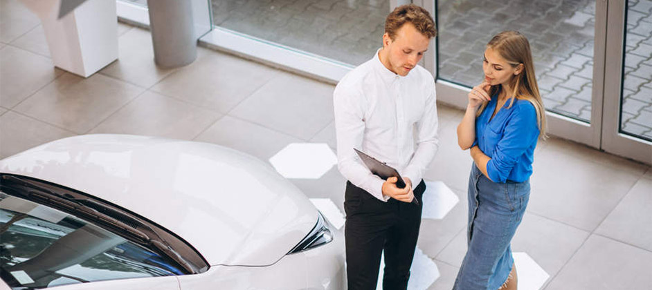 Автобизнес в 2025: кто остался на плаву и почему дилеры не сдаются