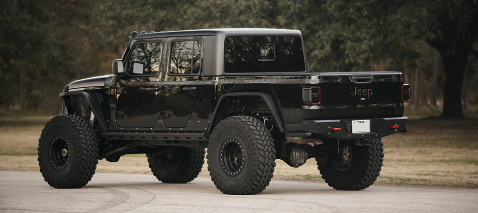 Тюнингованный Jeep Gladiator мощностью 717 л.с. выставлен на продажу в США Тюнингованный Jeep Gladiator мощностью 717 л.с. выставлен на продажу в США