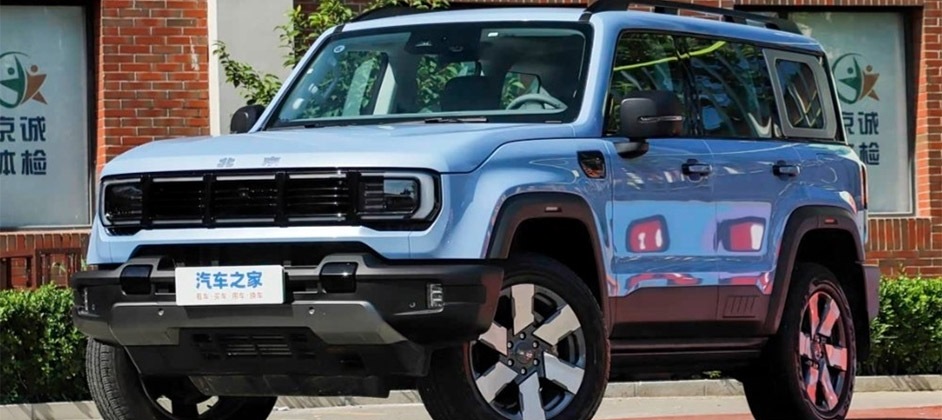 Турбина, два мотора и ни одного страха перед дальнобоем: BAIC BJ40 с запасом 1300 км уже в Китае