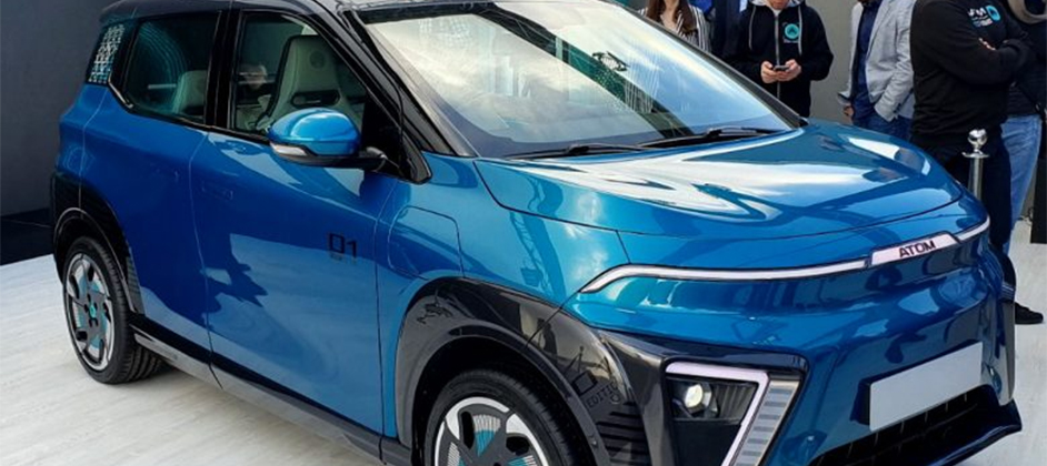 Руль покрутить можно, а ездить пока нет: каким получился прототип электромобиля в РФ Руль покрутить можно, а ездить пока нет: каким получился прототип электромобиля в РФ