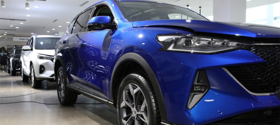 Дилеры начали получать автомобили 2024 года выпуска по новым ценам Дилеры начали получать автомобили 2024 года выпуска по новым ценам