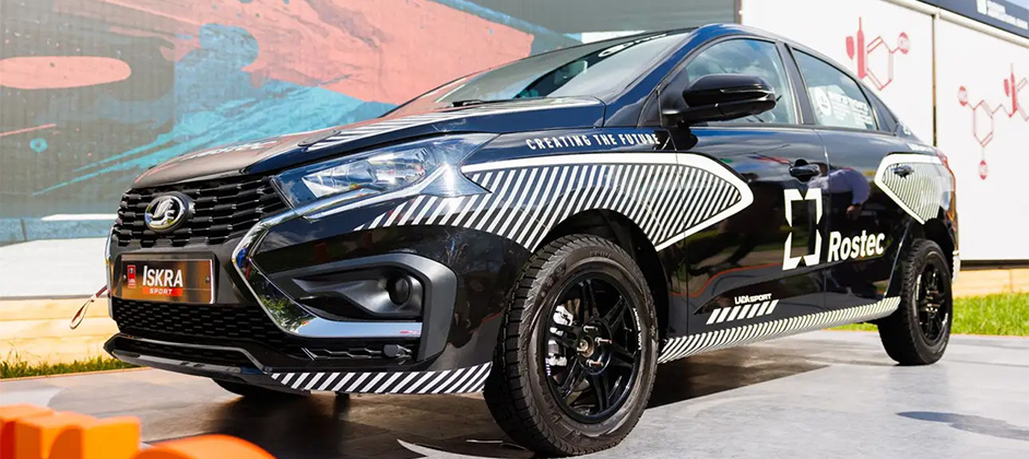 АвтоВАЗ строит планы на будущее: модель еще не вышла, а уже анонсирована бюджетная версия для экономных