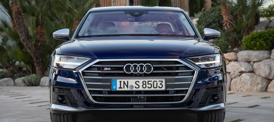Названа цена самой дорогой модели Audi в России
