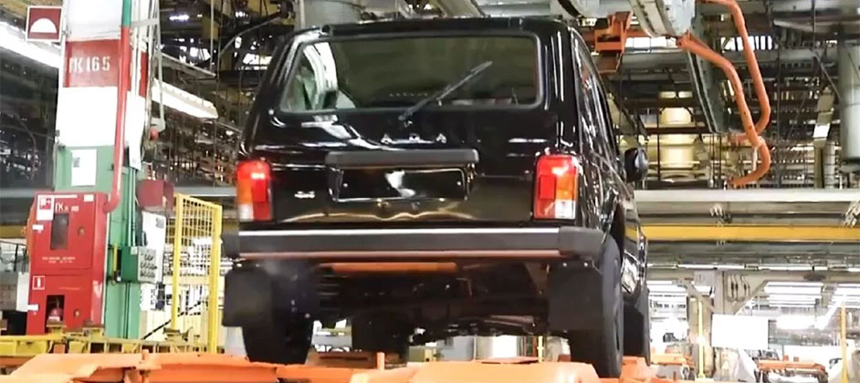 АВТОВАЗ возобновил производство LADA Niva на три дня АВТОВАЗ возобновил производство LADA Niva на три дня