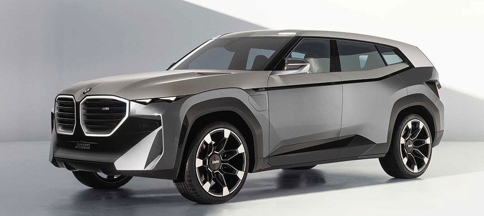 Компания BMW назвала комплектации нового внедорожника XM Компания BMW назвала комплектации нового внедорожника XM