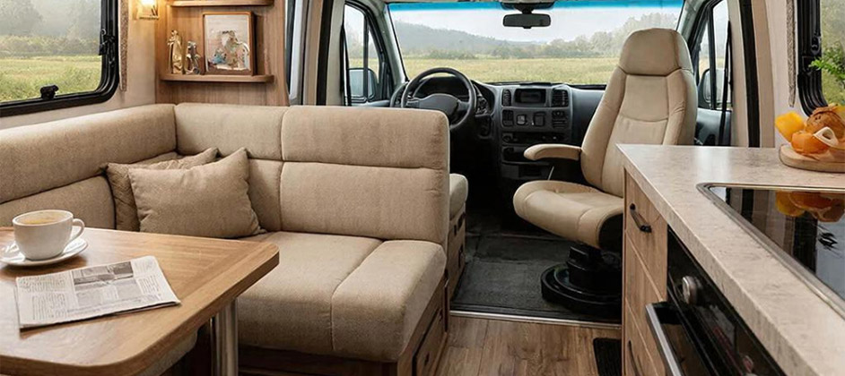 Полный привод, душ и 400 л топлива: что скрывает автодом по цене нового кроссовера