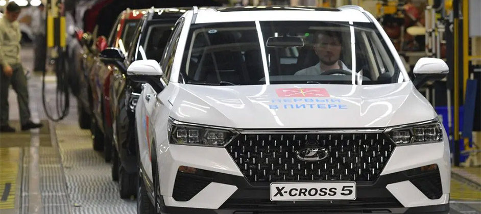 Собранным в Санет-Петербурге автомобилям FAW под брендом Lada нашли применение Собранным в Санет-Петербурге автомобилям FAW под брендом Lada нашли применение