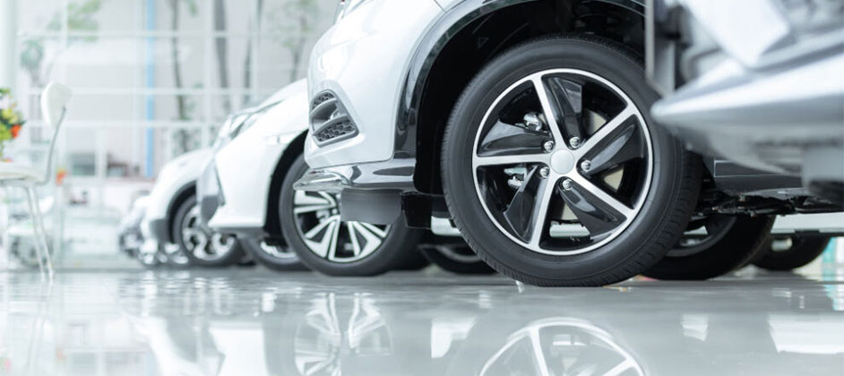 Автоэксперт назвал условия для снижения цен на машины в России Автоэксперт назвал условия для снижения цен на машины в России