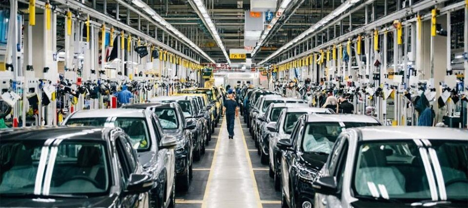ТАСС: выпуск легковых авто за январь — апрель 2026 года вырос на 1,1%
