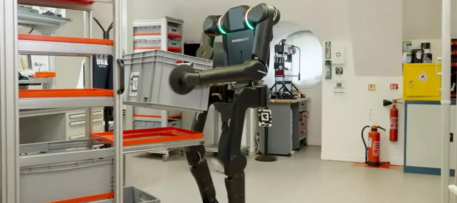 Renault заменит рабочих безголовыми роботами на своих заводах