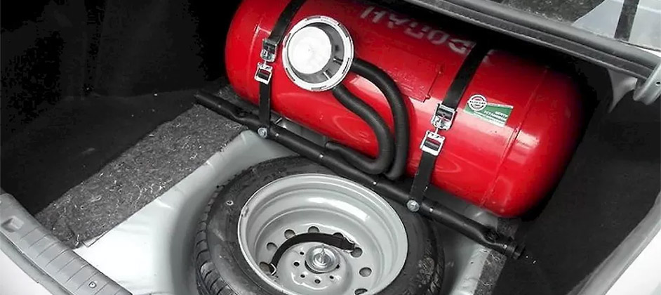 «За рулем» решил оценить пользу от перевода автомобиля на газ