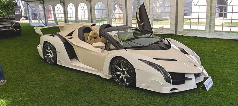 На аукционе продали люксовые автомобили сына африканского диктатора