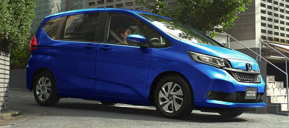 Россияне стали чаще покупать автомобили из Японии: известны самые популярные модели Россияне стали чаще покупать автомобили из Японии: известны самые популярные модели