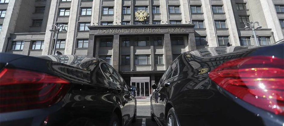 В России резко сократились госзакупки иномарок для чиновников