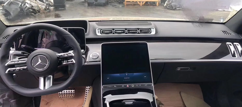 Новый Mercedes-Benz S-Class: салон в стиле Tesla, фары в стиле BMW и китайская сборка