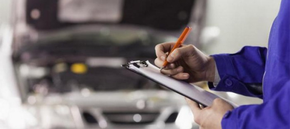 Эксперт «За рулем» назвал 4 признака необходимости замены масла в моторе Эксперт «За рулем» назвал 4 признака необходимости замены масла в моторе