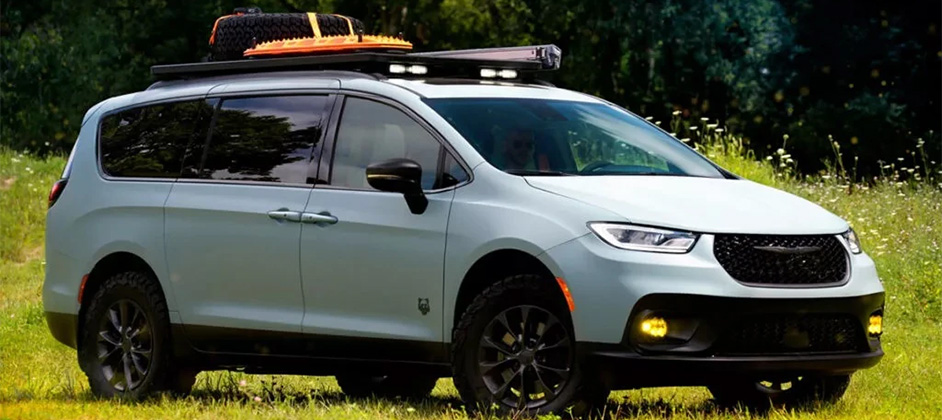 Chrysler Pacifica Grizzly Peak: минивэн превращается во внедорожник с 31-дюймовыми шинами и лифтом